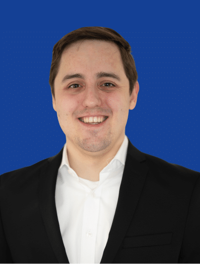 Patrick Müller führt als Associate Consultant Interviews mit potenziellen Kandidaten für Ihr Unternehmen.